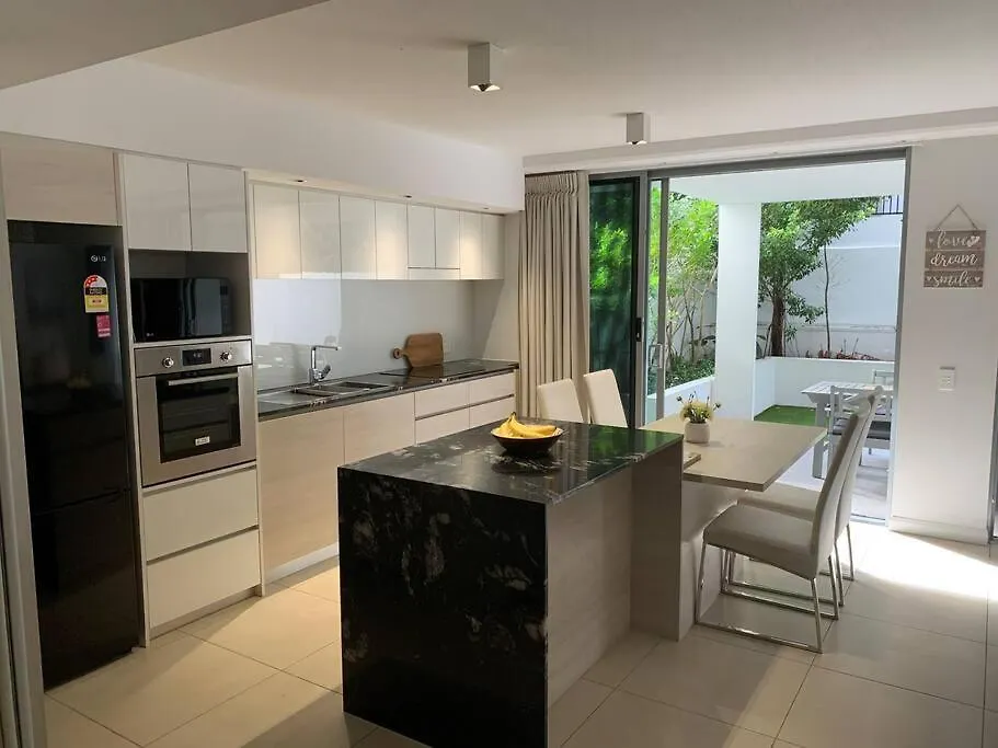 Family Hideaway 500M To The Beach At Saffire Mooloolaba Apartment