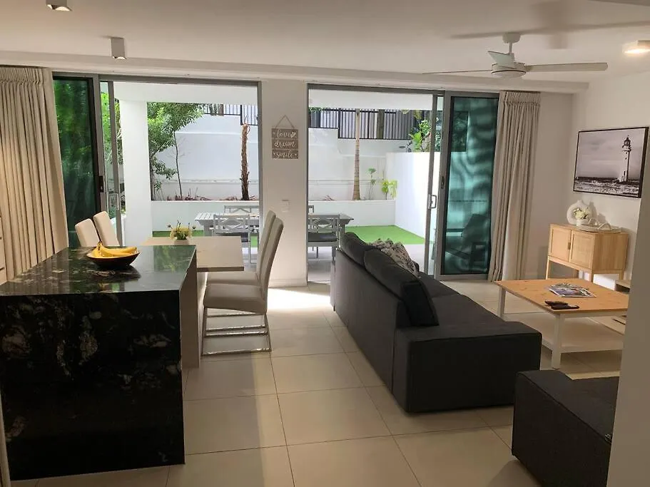 Family Hideaway 500M To The Beach At Saffire Mooloolaba 0*,  Australia